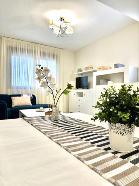 Apartamento Puerta Cerrada Écija Exterior foto